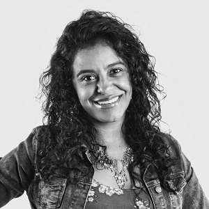 KAREN LORENA BRUGÉS SOLORZANO - Fundadora / Mujeres Violeta